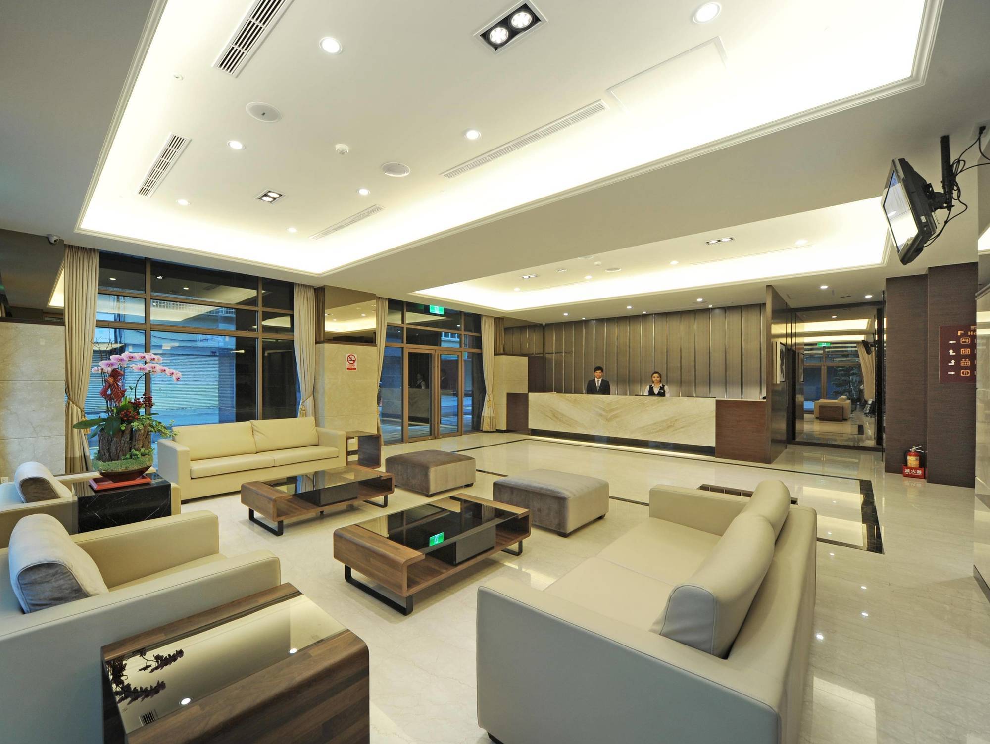 F Hotel - Hualien Extérieur photo
