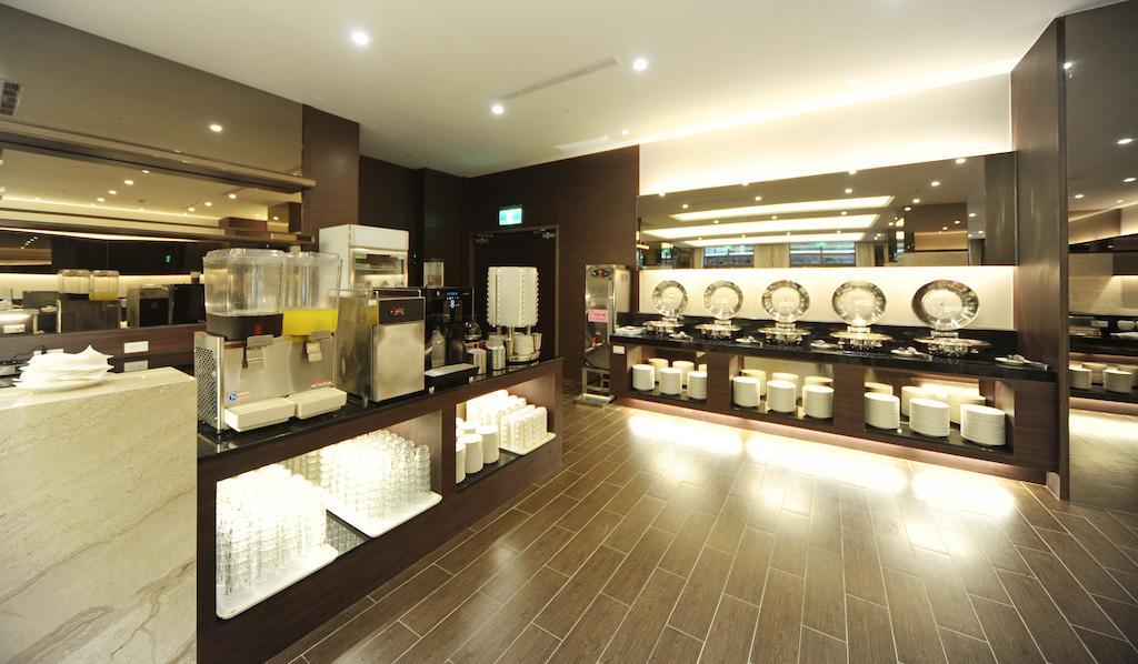 F Hotel - Hualien Extérieur photo