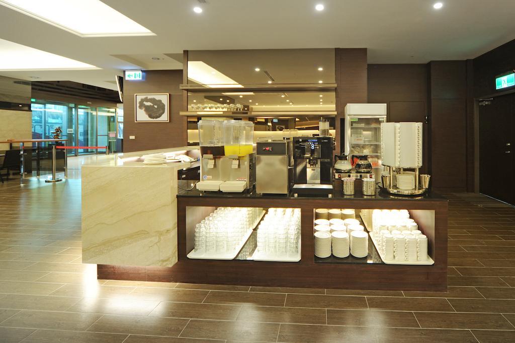 F Hotel - Hualien Extérieur photo